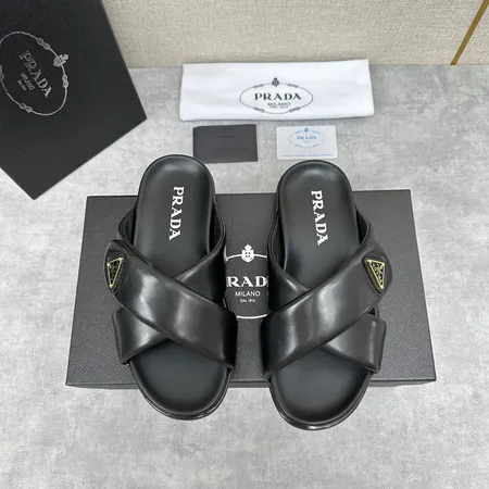 プラダ スリッパ
