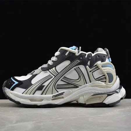 バレンシアガ スニーカー