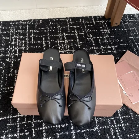 ミュウミュウ スリッパ