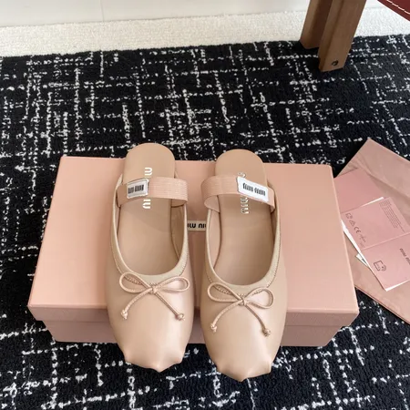 ミュウミュウ スリッパ