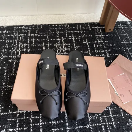 ミュウミュウ スリッパ