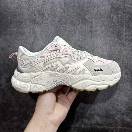 フィラ スニーカー