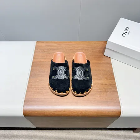 セリーヌ スリッパ