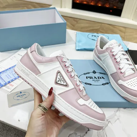 プラダ カジュアルシューズ