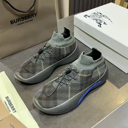 バーバリー ス スニーカー