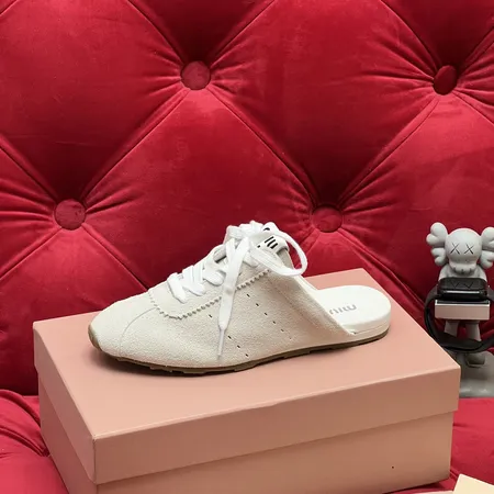 ミュウミュウ スリッパ