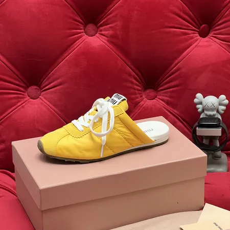 ミュウミュウ スリッパ