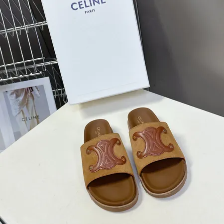 セリーヌ スリッパ