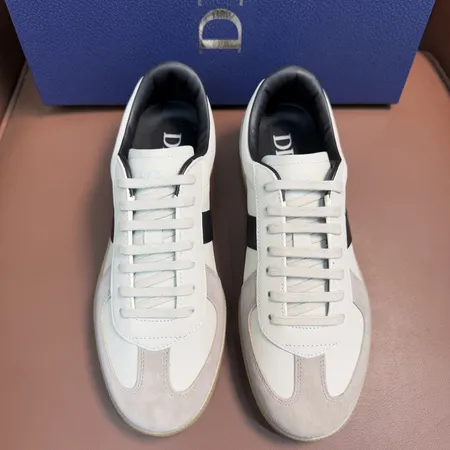 ディオール カジュアルシューズ