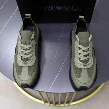 アルマーニ スニーカー