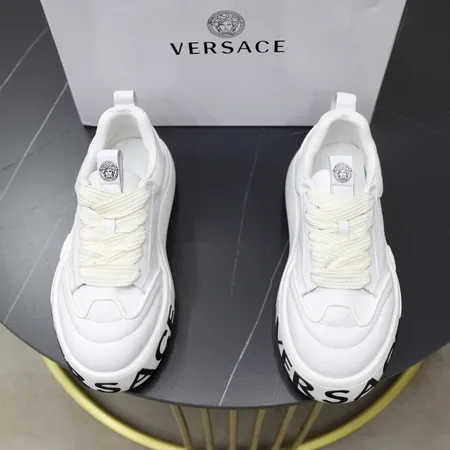 ヴェルサーチ カジュアルシューズ