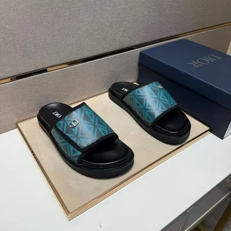 ディオール スリッパ