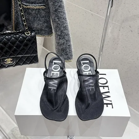 ロエベ サンダル