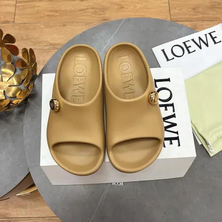 ロエベ スリッパ