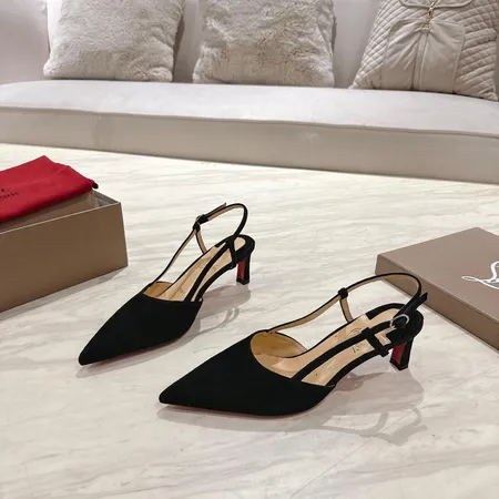 クリスチャン・ルブタン サンダル