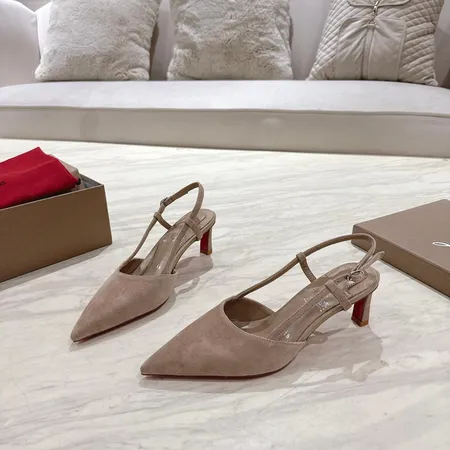 クリスチャン・ルブタン サンダル