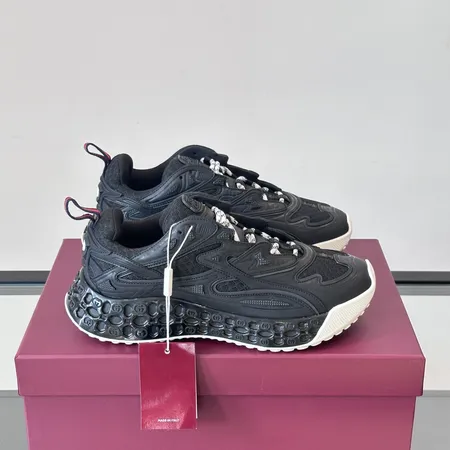 グッチ スニーカー