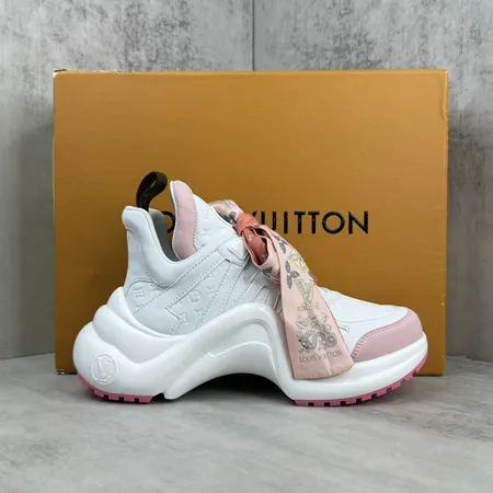 ルイヴィトン スニーカー