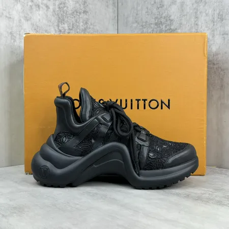 ルイヴィトン スニーカー