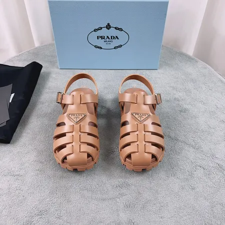 プラダ サンダル