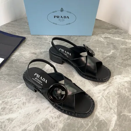 プラダ サンダル