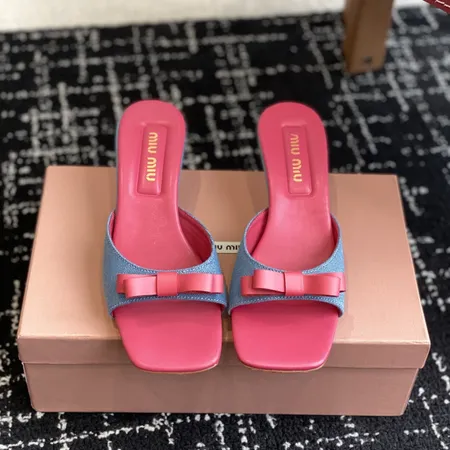 ミュウミュウ サンダル