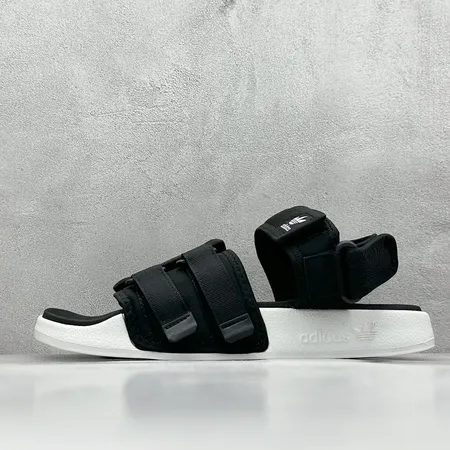 アディダス サンダル