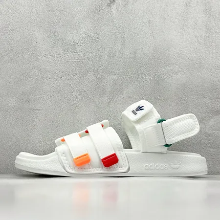 アディダス サンダル