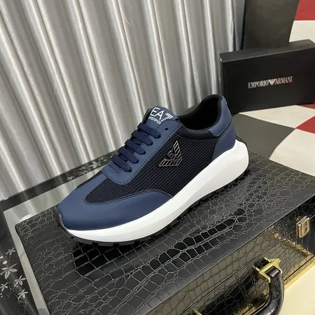 アルマーニ スニーカー