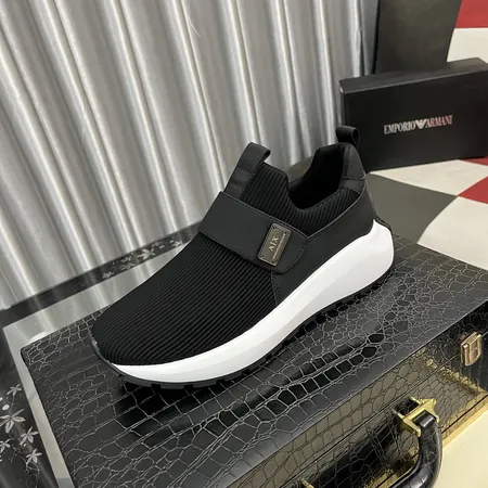 アルマーニ スニーカー