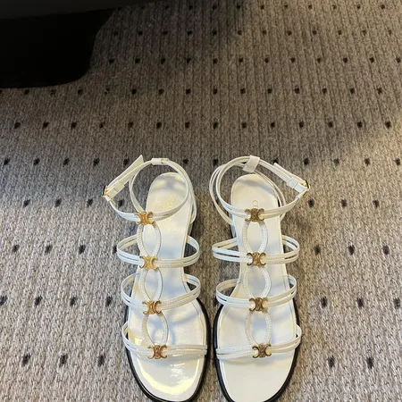 セリーヌ サンダル