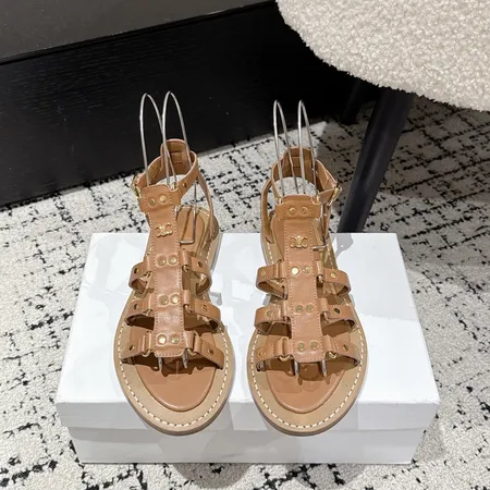 セリーヌ サンダル