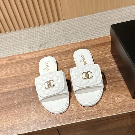 シャネル スリッパ