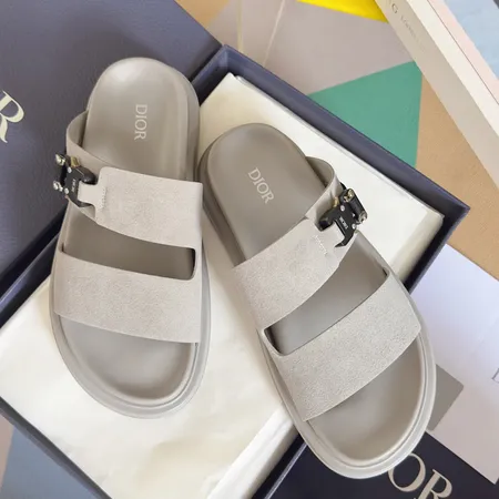 ディオール スリッパ