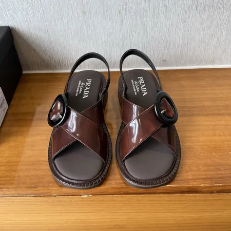 プラダ サンダル