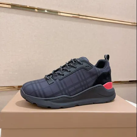 バーバリー ス スニーカー