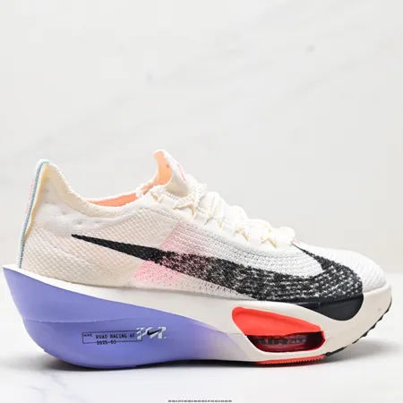 ナイキ スニーカー