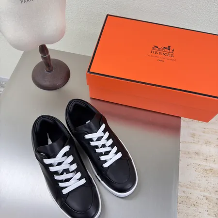 エルメス カジュアルシューズ