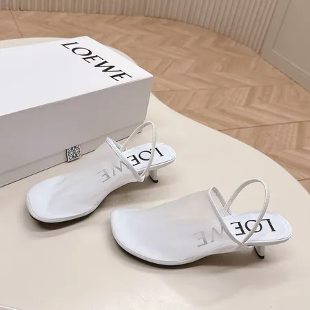 ロエベ サンダル