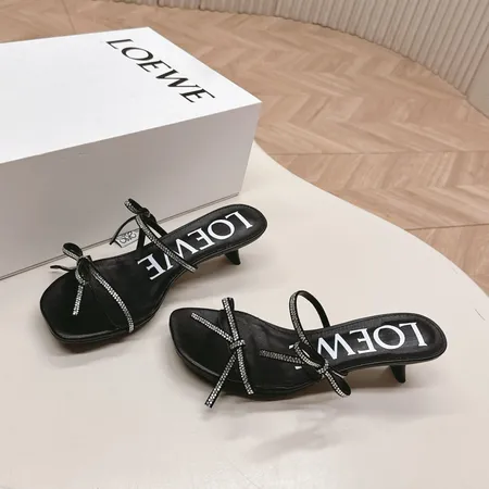 ロエベ サンダル