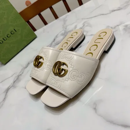 グッチ スリッパ