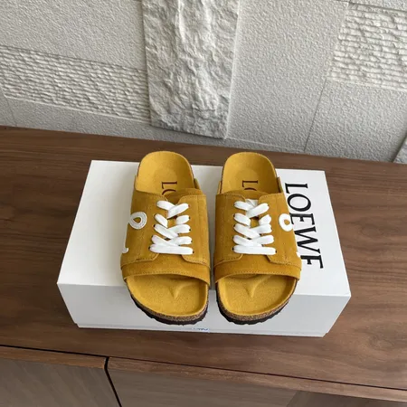 ロエベ スリッパ