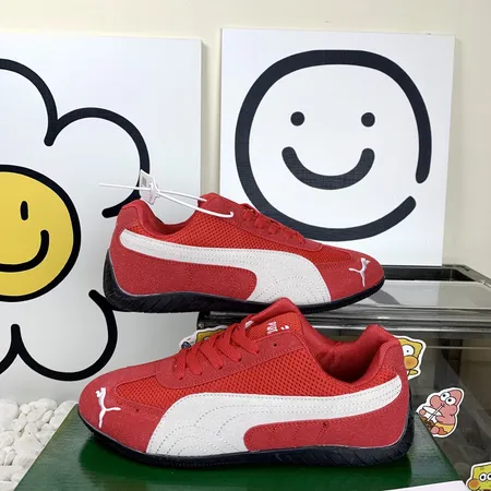 プーマ カジュアルシューズ