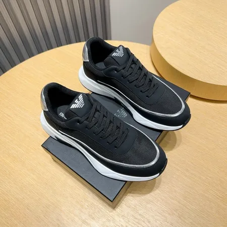 アルマーニ スニーカー