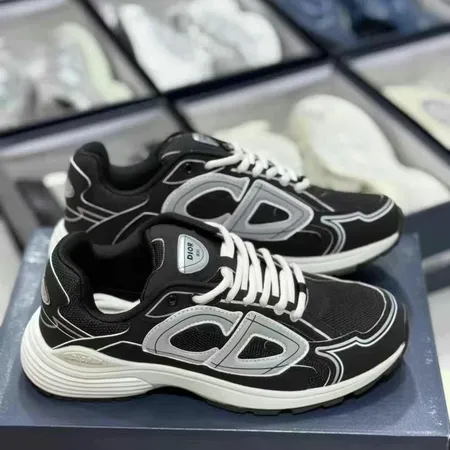 ディオール スニーカー