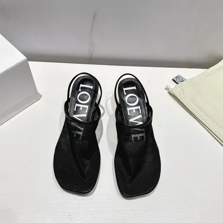 ロエベ スリッパ