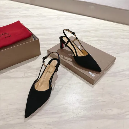 クリスチャン・ルブタン サンダル