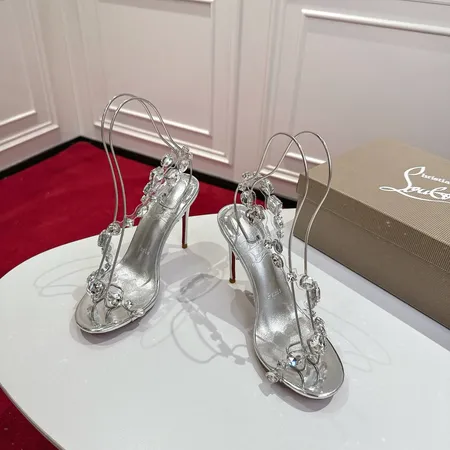 クリスチャン・ルブタン サンダル