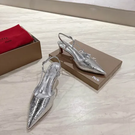 クリスチャン・ルブタン サンダル