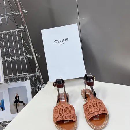 セリーヌ サンダル